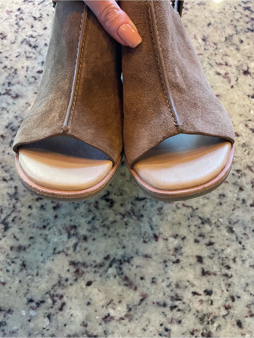 Sold Out online Sofft “Pelonia” sling back in taupe oiled cow 9 - Picture 2 of 6